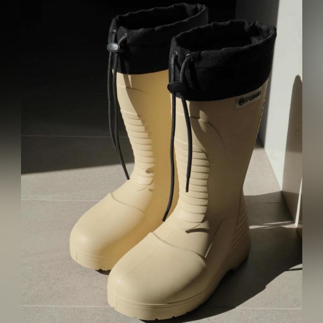 Nwt Fubuki Niseko 3.0 High Winter Boots In The Color Sand (Unisex)